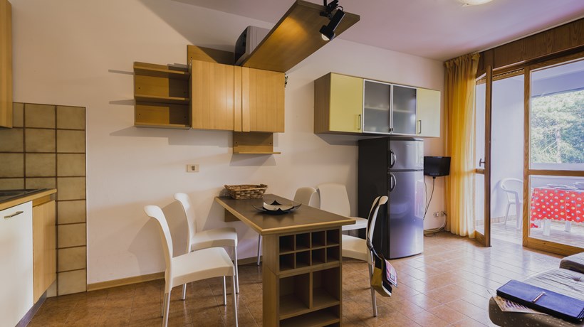 AGENZIA ACENTER: CONDOMINIO QUERCIA - Tworooms Apartment type B5 ...