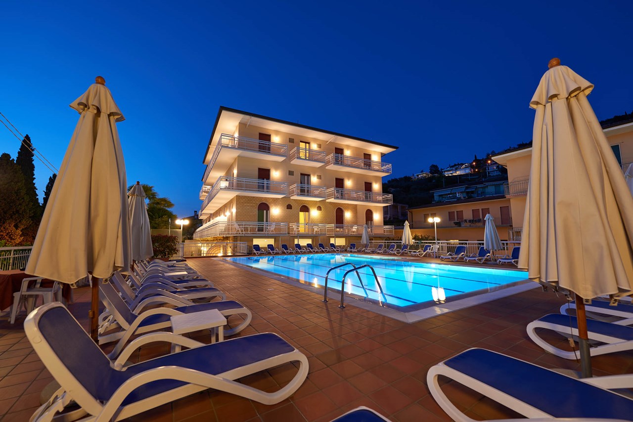 Hotel Benacus Torri Torri Del Benaco Italia Hotels Und Ferienanlagen Gardasee